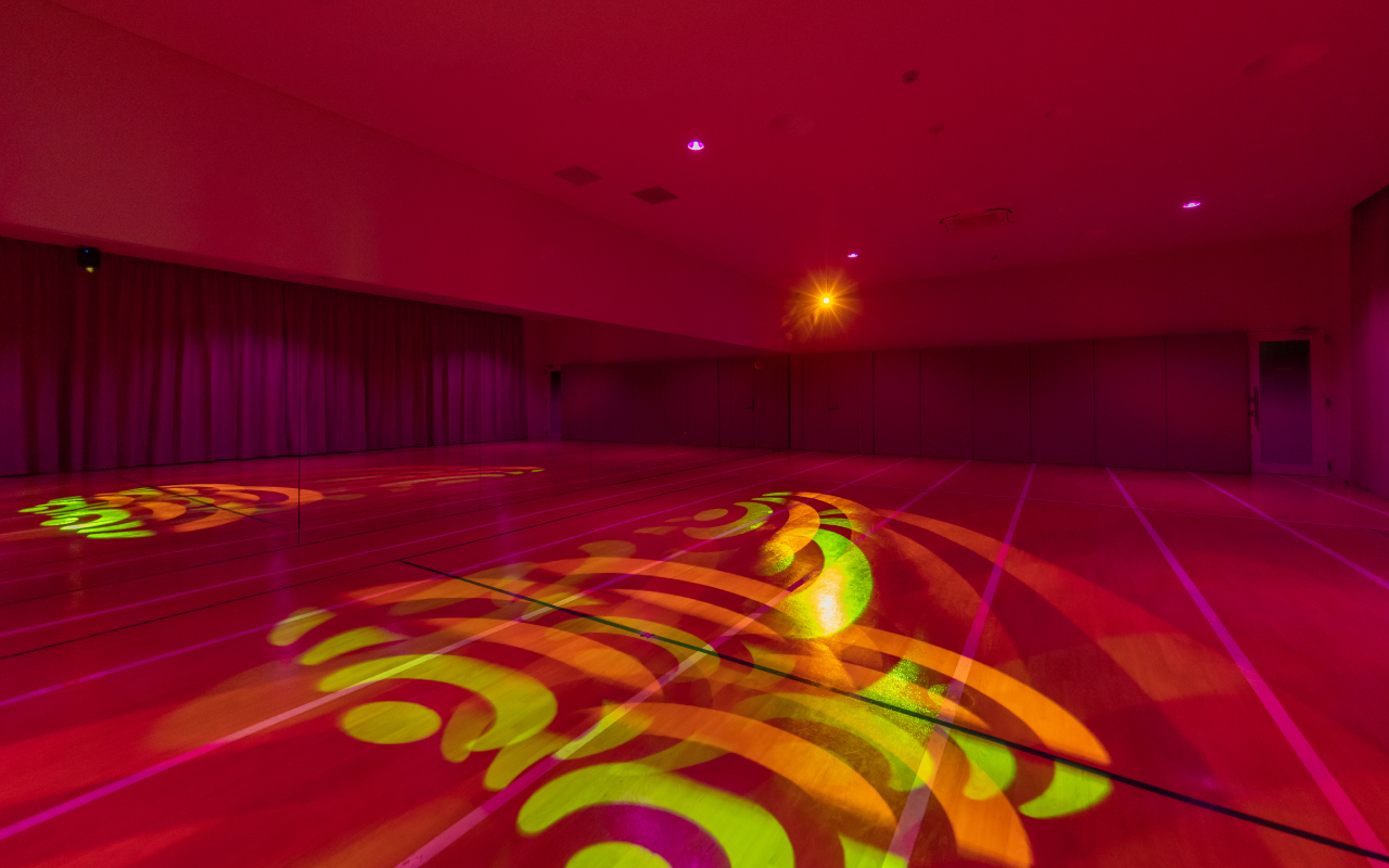 アリーナスタジオ